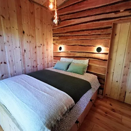 La D'ode Деревянный коттедж Sainte-Ode