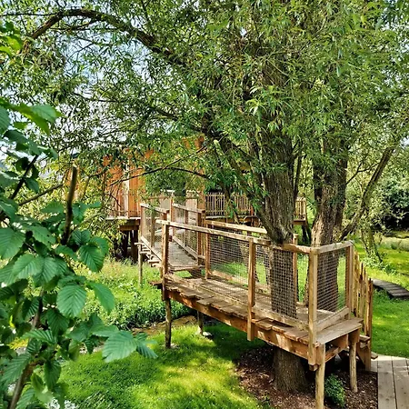 Деревянный коттедж La D'ode Sainte-Ode