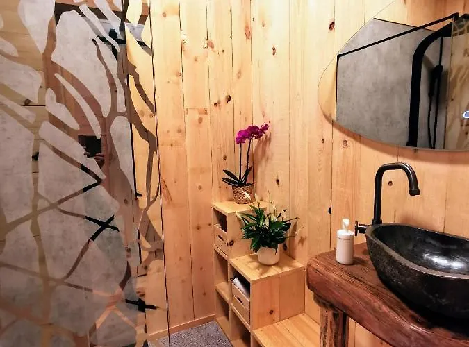 La D'ode Lodge Sainte-Ode